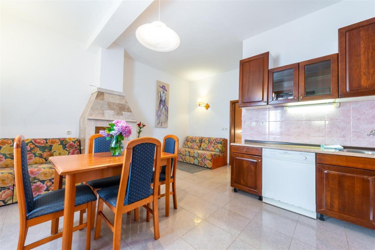 Beach Villa Ratac Slano Exterior photo